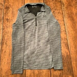 Under Armour Fitted Heatgear Mens Size Small Shirt w/front neck zipper